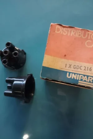 2 verdelerkappen Renault 4,5,6, Actieprijs