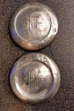 2 aluminium Fiat wieldoppen – 50-60’s Korting