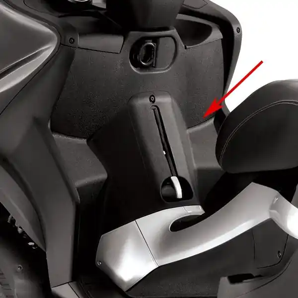 beenschild Piaggio origineel past op mp3 500cc sport, mp3-125cc, mp3-250cc, mp3-300cc, mp3-400cc 653705000c Nieuw